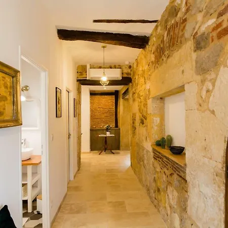 De Charme Au Coeur De * ברגרק